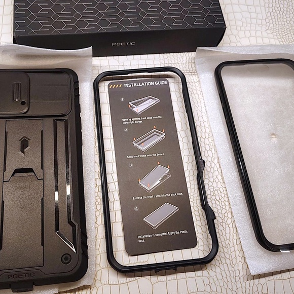 New 360 Protection-Built In Screen Protector w Kick Stand Case iPhone 16 Pro Max - Picture 2 of 7